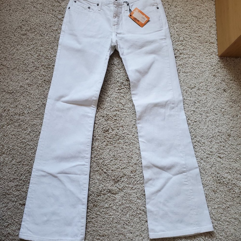 CHIP & PEPPER White Boot Cut Jeans NEW/W Tag Size 30" Waist